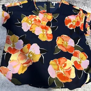 Maurices Navy and Floral XL Top